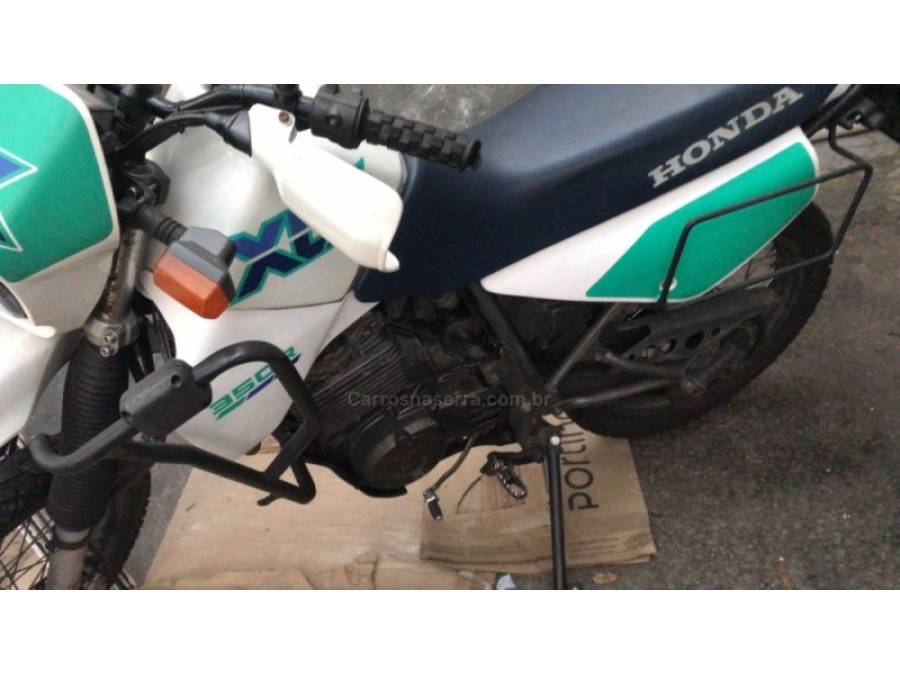 HONDA - XLX 350R - 1990/1990 - Branca - Sob Consulta